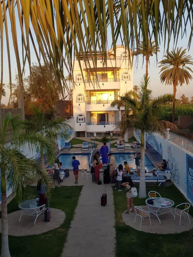 Moon Valley Apartments Luxor Eksteriør billede